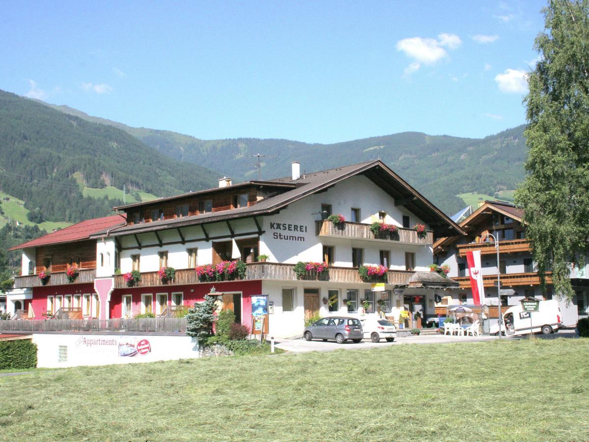 Almrose Appartement Stumm Buitenkant foto